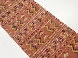 横段に抽象幾何学模様織出し名古屋帯